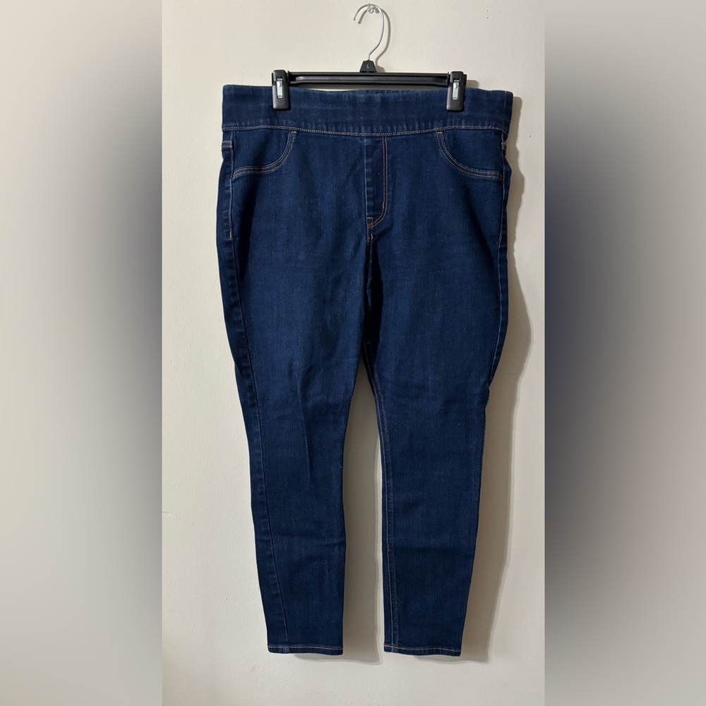 14 Short- Old Navy Mid-rise Super skinny Rockstar Dark Blue Jeggings